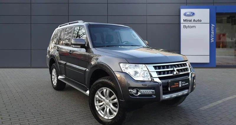 mitsubishi pajero Mitsubishi Pajero cena 159900 przebieg: 183000, rok produkcji 2018 z Dąbrowa Górnicza